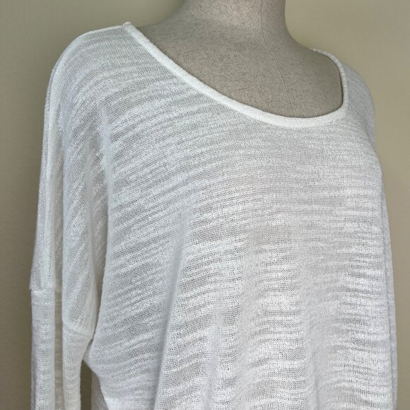 OLIVE & OAK Lightweight Cream Semi-Sheer 3/4 Sleeve Scoop Neck Top Size Large - Picture 5 of 10